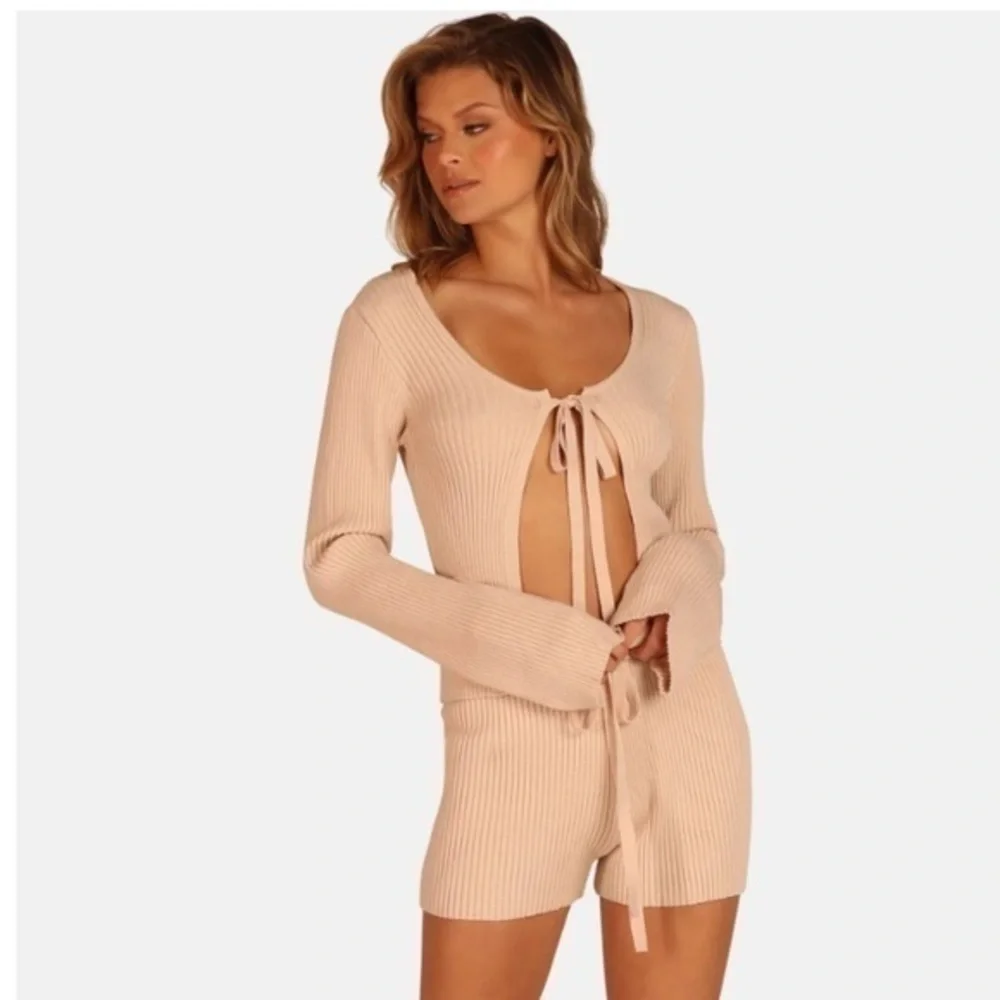 NWT OW Intimates Set Cardigan Shorts Ribbed in Light Beige